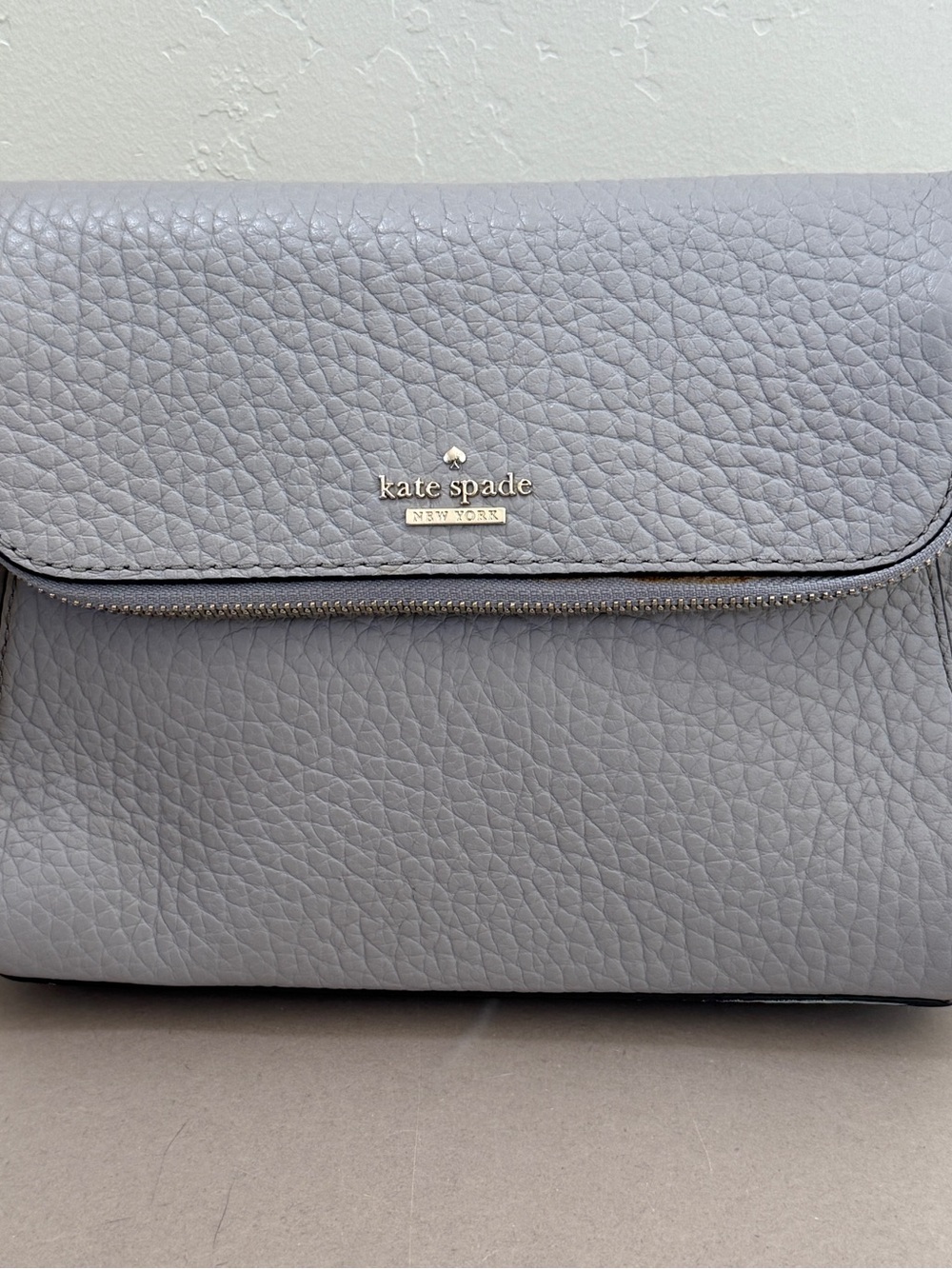 kate spade Pebbled Leather Crossbody Bag in Light Gray